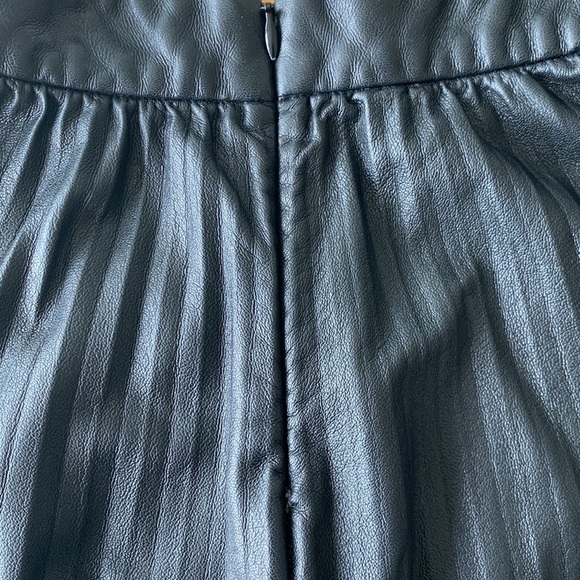 Aritzia Wilfred Ortega Skirt - Picture 5 of 7